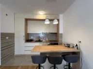 Izdavanje, dvosoban stan, 60m², Centar, Budva - image 7