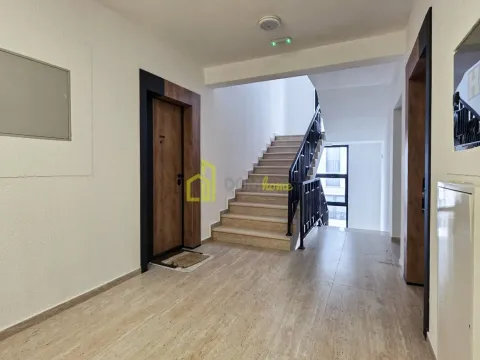 Prodaja, garsonjera, 35m², Gorica C, Podgorica - image 10