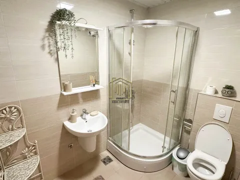 Rent, two bedroom apartment, 64m², City Kvart, Podgorica - image 7