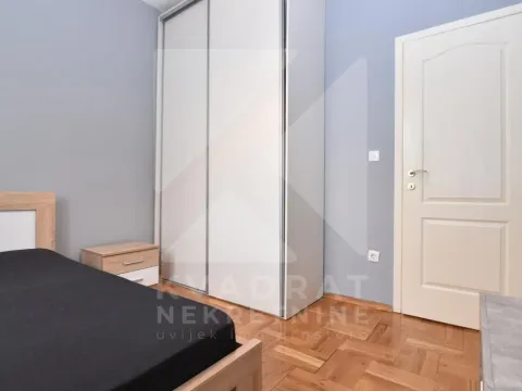 Izdavanje, kuća, 120m², Tološi, Podgorica - image 10