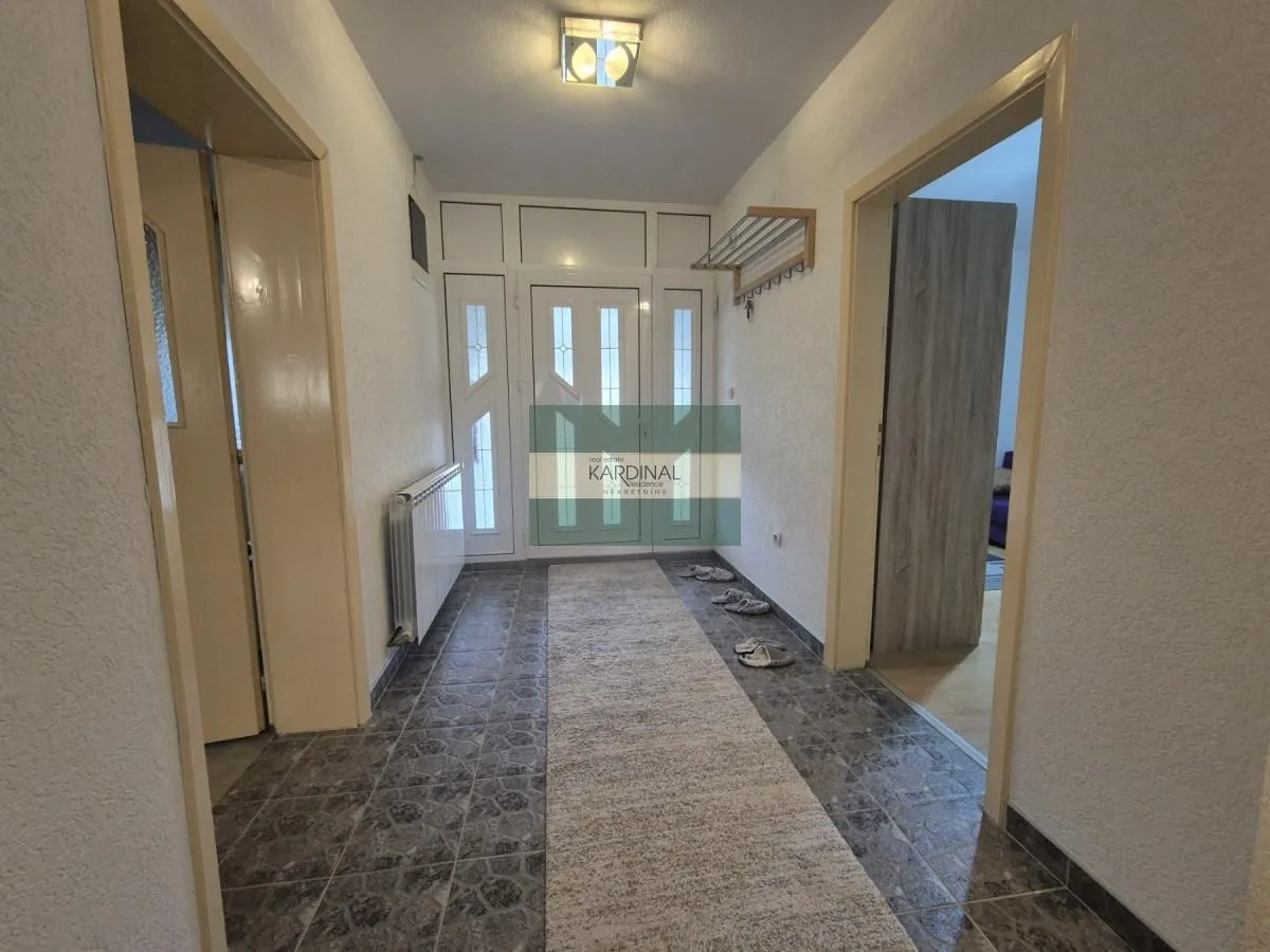 Prodaja, kuća, 271m², Šuljkovac, Jagodina