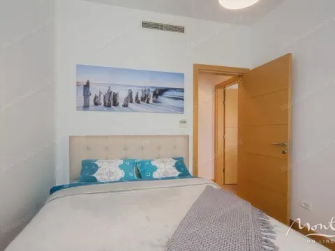 Sale, two bedroom apartment, 77m², Maine, Budva - image 5