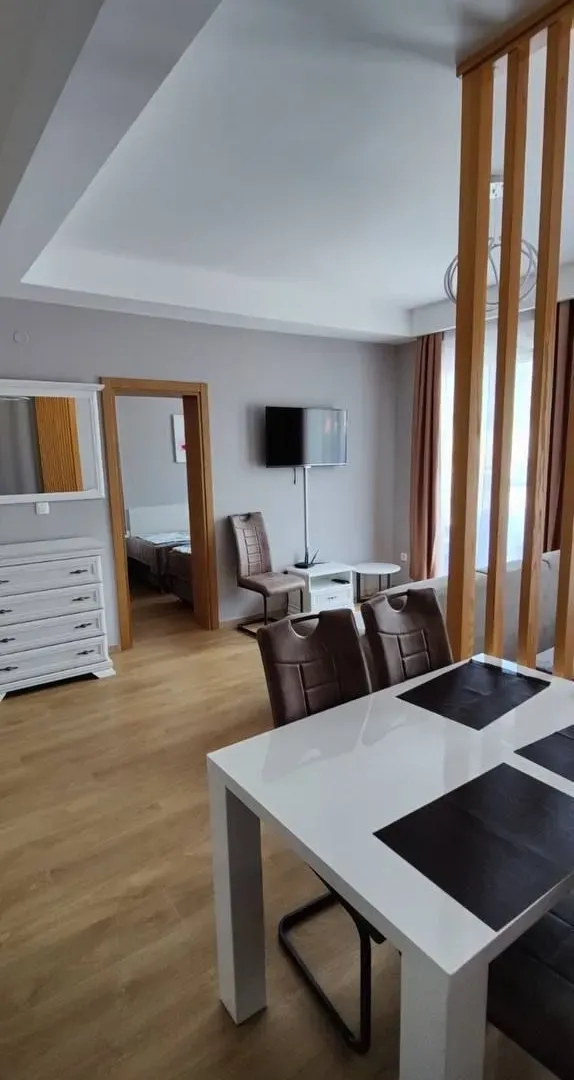 Rent, one bedroom apartment, 55m², Podkošljun, Budva