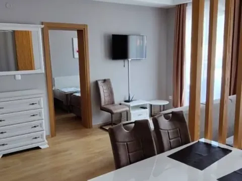 Rent, one bedroom apartment, 55m², Podkošljun, Budva - image 8