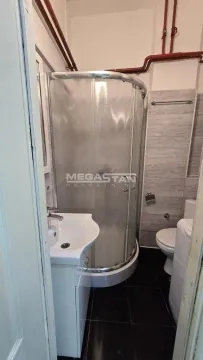 Rent, four bedroom apartment, 40m², Čubura, Beograd - image 4