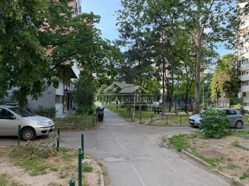 Prodaja, trosoban stan, 82m², Novi Beograd Sve Podlokacije, Beograd