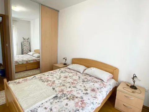Rent, one bedroom apartment, 50m², City Kvart, Podgorica - image 8
