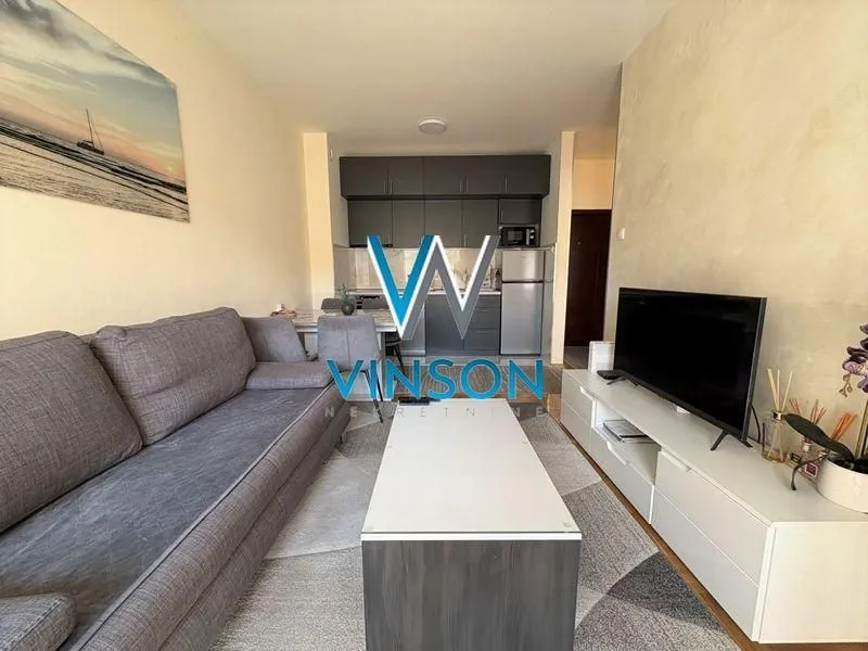 Izdavanje, jednosoban stan, 38m², Centar, Novi Sad