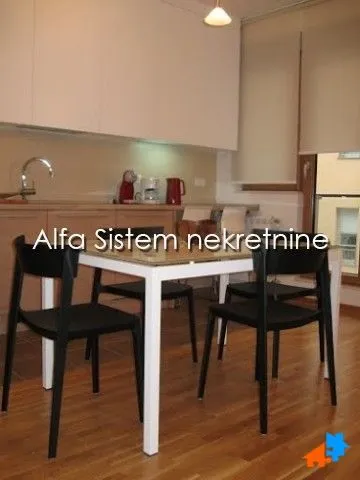 Izdavanje, dvosoban stan, 60m², Kalenić Pijaca, Vračar Sve Podlokacije