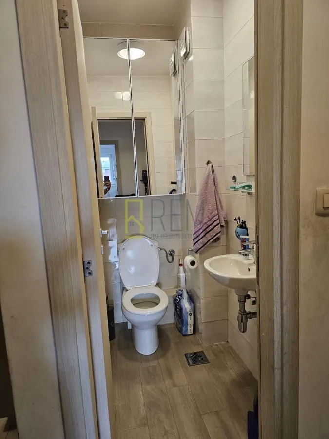 Prodaja, trosoban stan, 78m², Stari Aerodrom, Podgorica