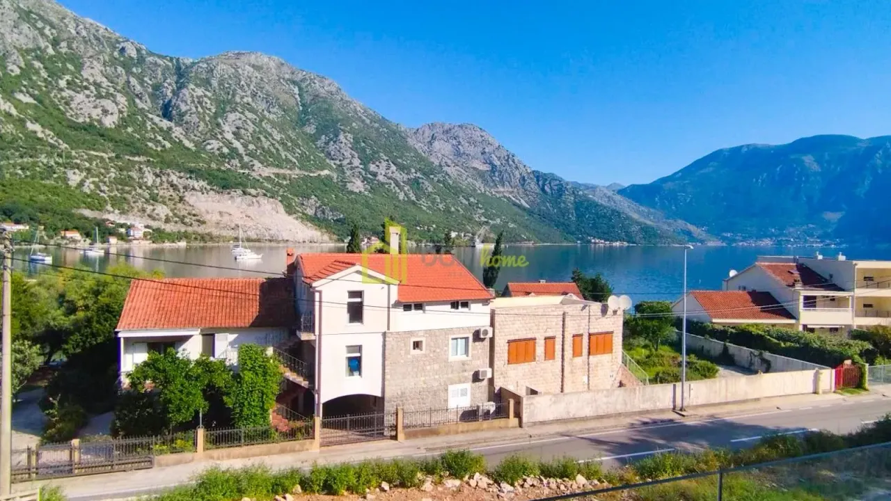 Prodaja, jednosoban stan, 38m², Kostanjica, Kotor