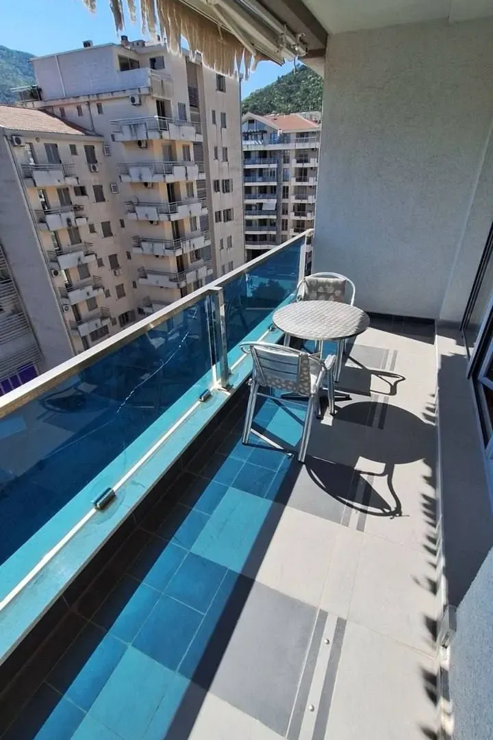 Sale, two bedroom apartment, 105m², Rozino, Budva