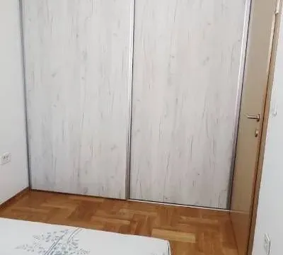 Rent, one bedroom apartment, 36m², Stari Aerodrom, Podgorica - image 5