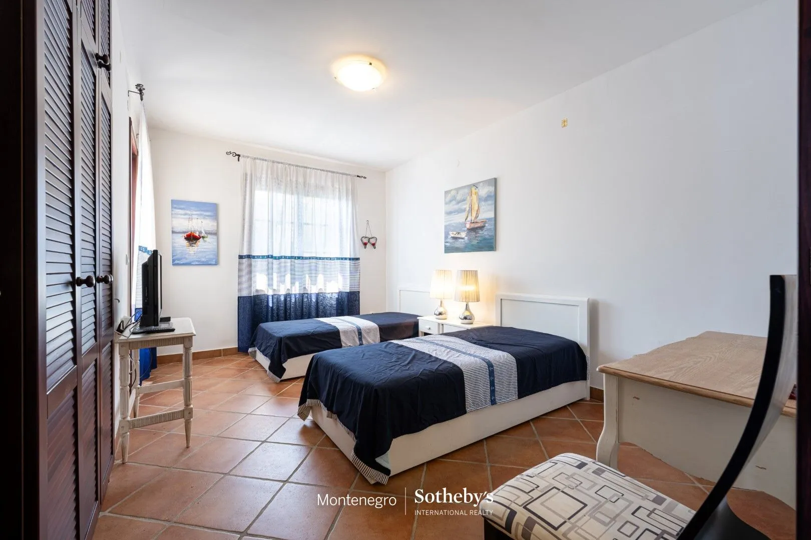 Sale, house, 235m², Kostanjica, Kotor
