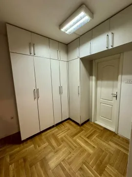 Izdavanje, jednosoban stan, 50m², Stari Aerodrom, Podgorica - image 5