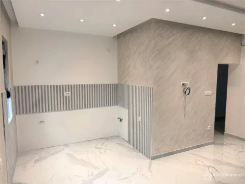 Prodaja, dvosoban stan, 49m², Tivat, Crna Gora - image 4