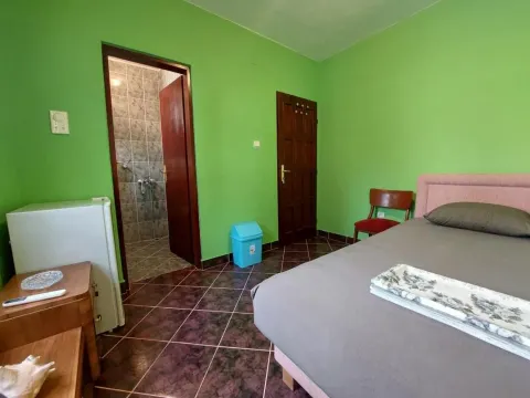 Rent, studio apartment, 20m², Šušanj, Bar - image 2