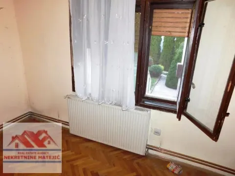 Prodaja, kuća, 176m², Bubanj, Kragujevac - image 23