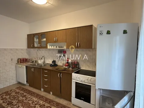 Izdavanje, kuća, 130m², Stari Aerodrom, Podgorica - image 16