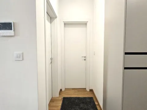 Sale, apartment, 46m², Stari Aerodrom, Podgorica - image 12
