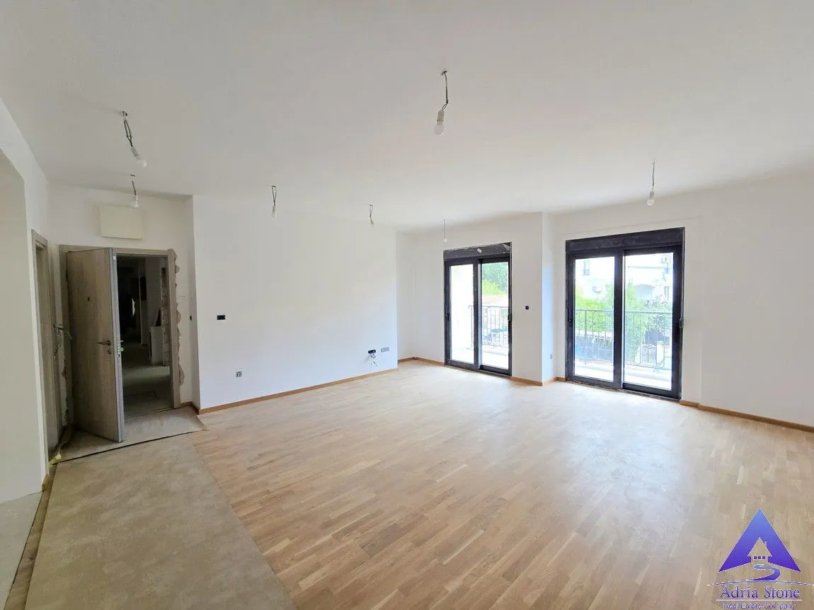 Sale, three bedroom apartment, 114m², Adok, Budva