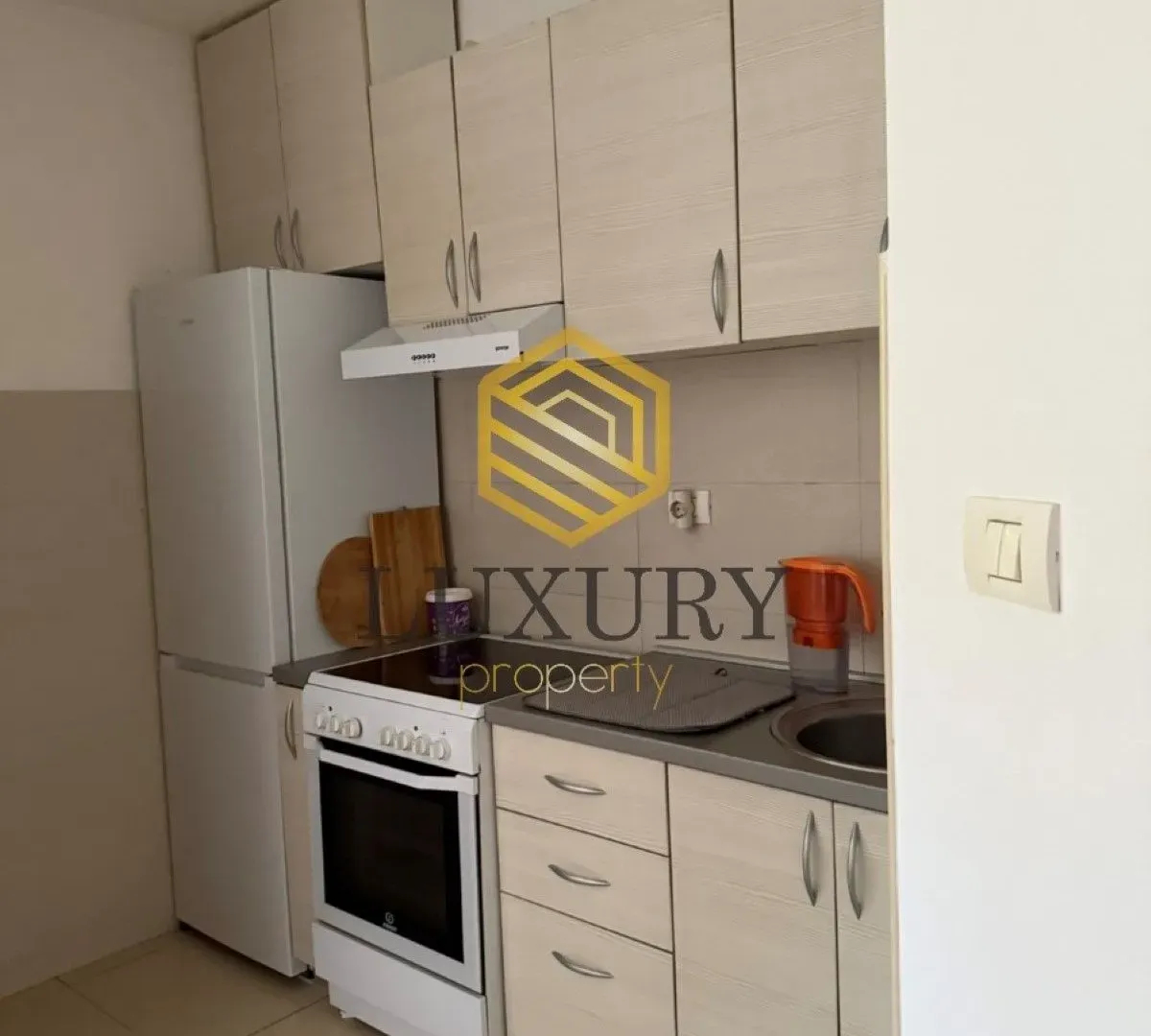 Izdavanje, jednosoban stan, 42m², Momišići, Podgorica