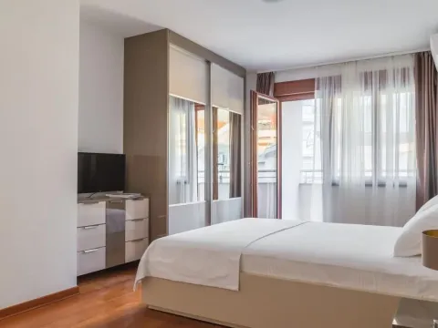 Sale, two bedroom apartment, 89m², Bečići, Budva - image 7