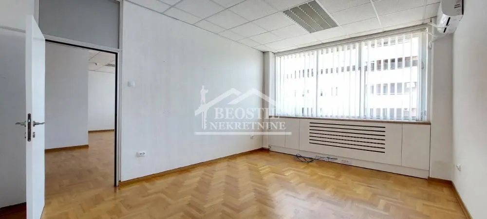 Sale, office space, 109m², Novi Beograd Sve Podlokacije, Beograd