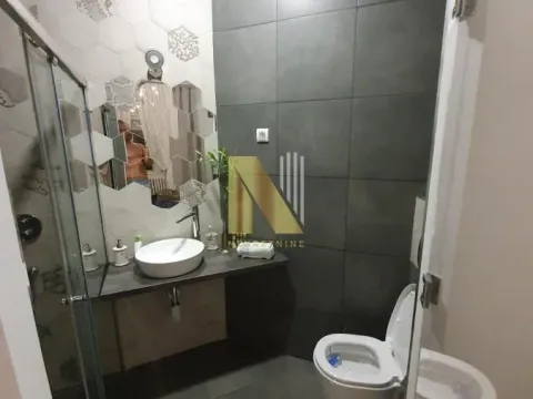 Izdavanje, trosoban stan, 100m², Centar, Novi Sad - image 7