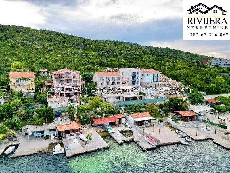 Sale, house, 370m², Đuraševići, Tivat