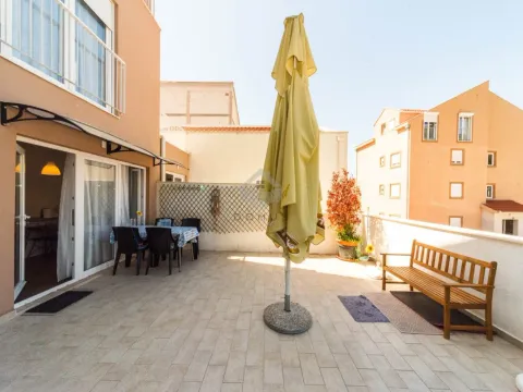 Sale, one bedroom apartment, 29m², Tivat, Crna Gora - image 8