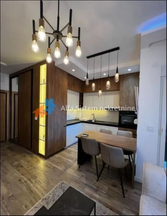 Izdavanje, stan, 35m², Zvezdara Sve Podlokacije, Beograd