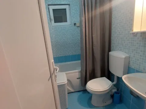 Rent, studio apartment, 25m², Šušanj, Bar - image 6