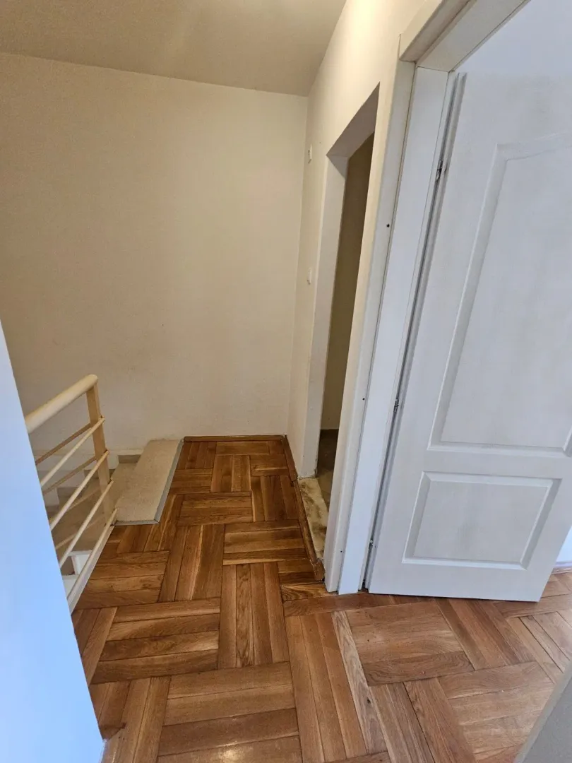 Rent, office space, 65m², Stari Aerodrom, Podgorica