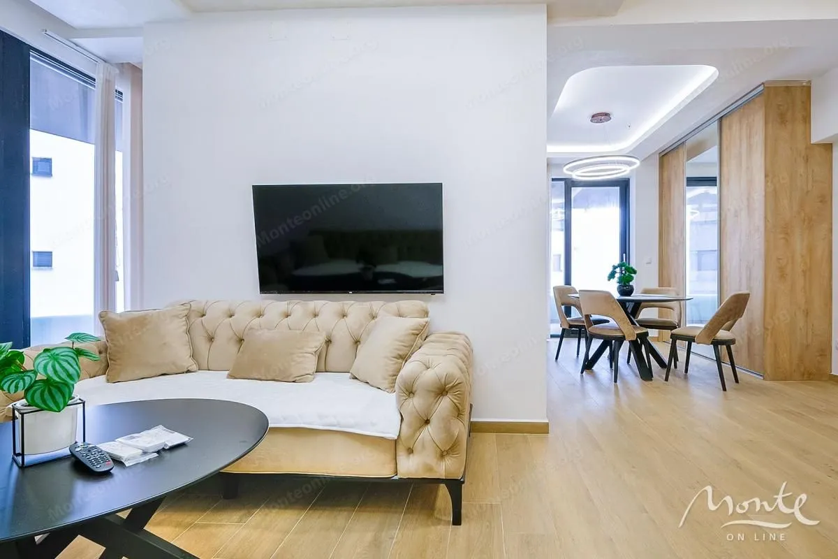 Prodaja, garsonjera, 57m², Rafailovići, Budva