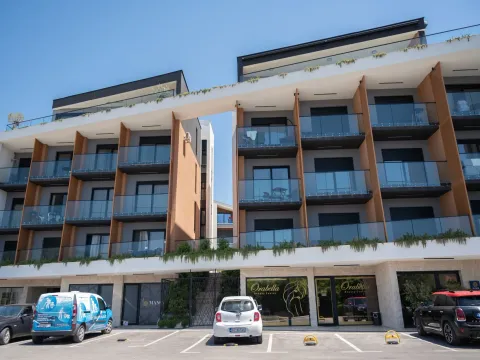 Prodaja, dvosoban stan, 53m², Donja Lastva, Tivat