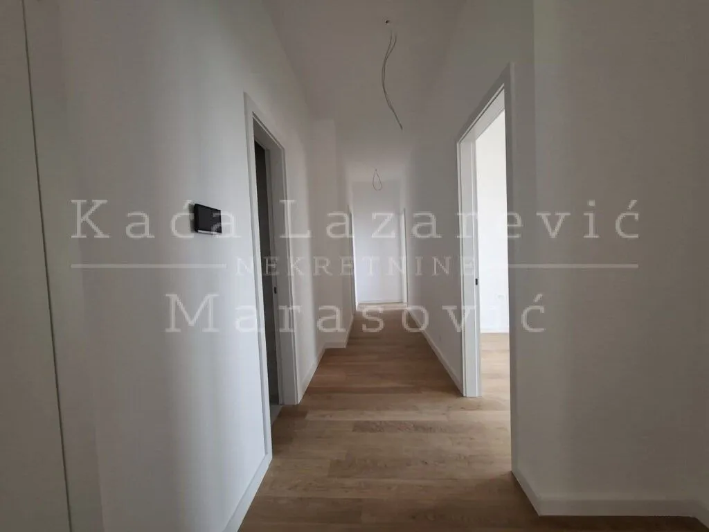 Sale, four bedroom apartment, 143m², Banovo Brdo, Beograd