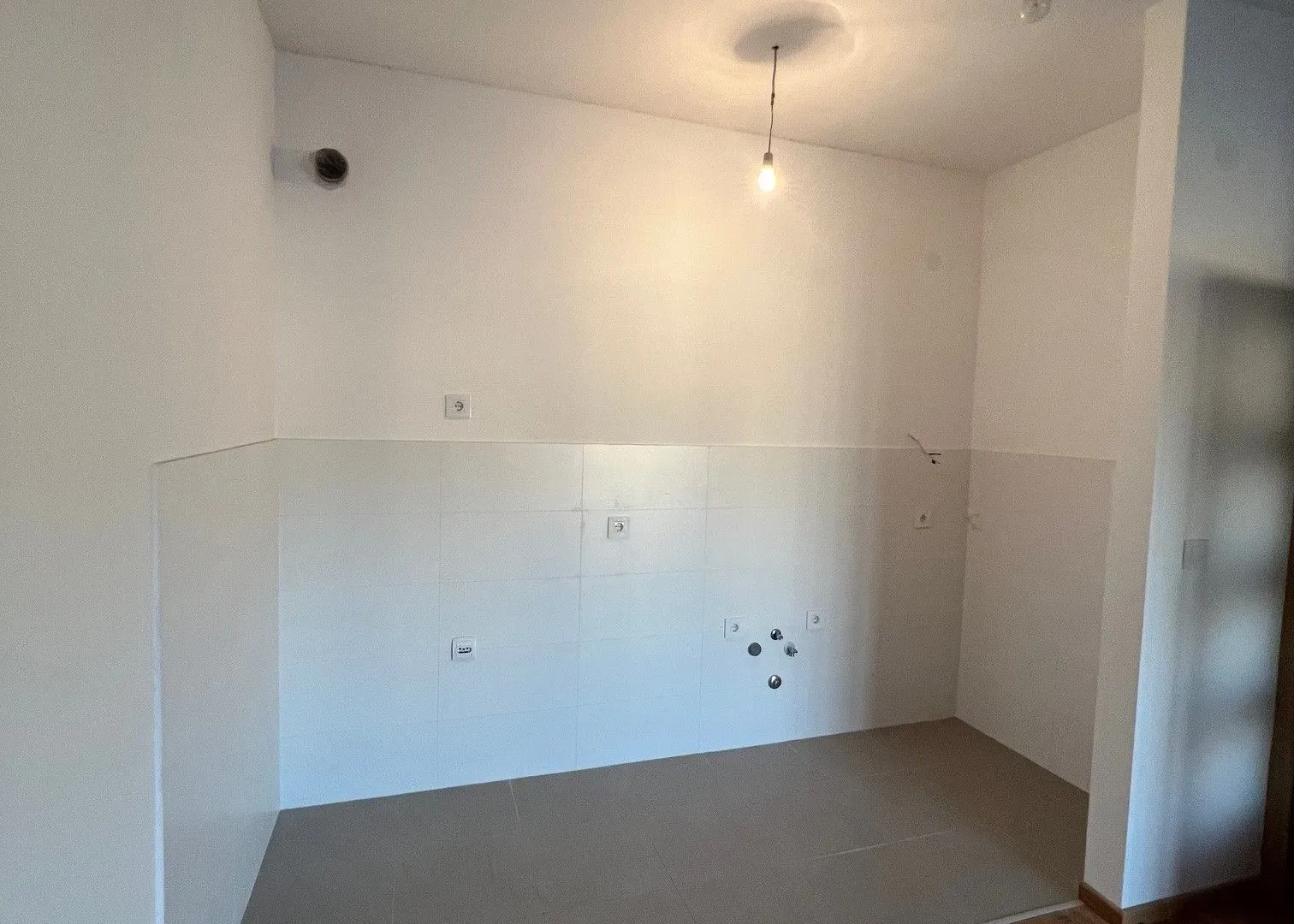 Prodaja, dvosoban stan, 72m², Stari Aerodrom, Podgorica