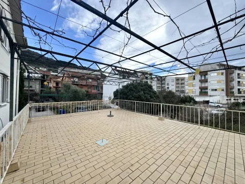 Sale, house, 375m², Kalimanj, Tivat - image 8