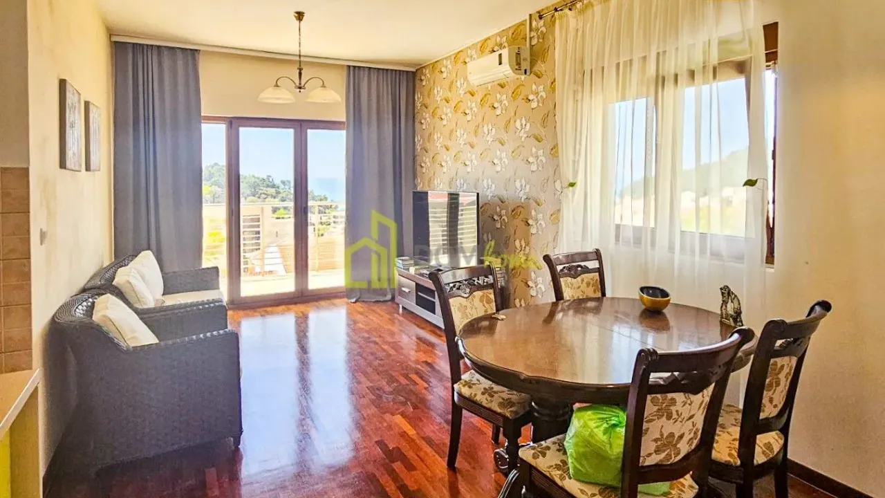 Sale, two bedroom apartment, 74m², Petrovac, Budva
