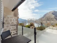 Sale, house, 380m², Ljuta, Kotor - image 17