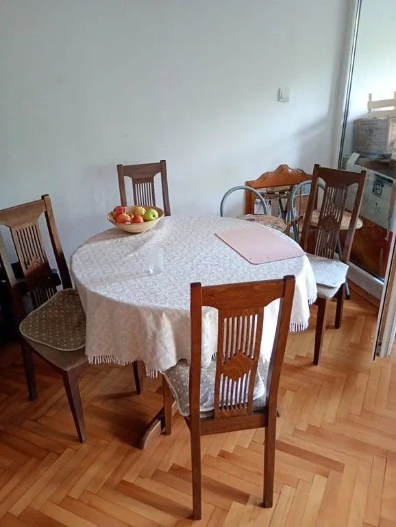 Prodaja, dvosoban stan, 70m², Autobuska stanica, Podgorica