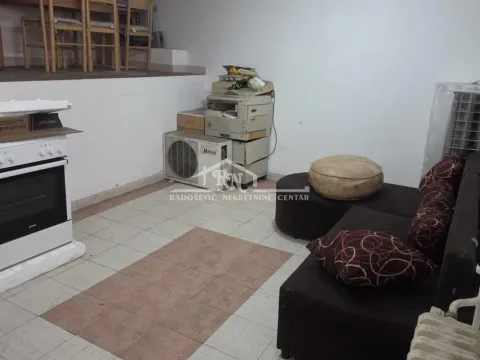 Prodaja, jednosoban stan, 98m², Trošarina, Voždovac Sve Podlokacije - image 11