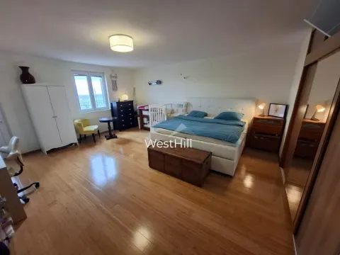 Prodaja, kuća, 194m², Reževići, Budva - image 24