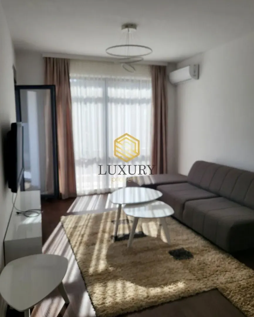 Izdavanje, jednosoban stan, 44m², Central Point, Podgorica