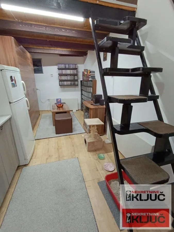 Prodaja, jednosoban stan, 33m², Grbavica, Novi Sad Sve Podlokacije