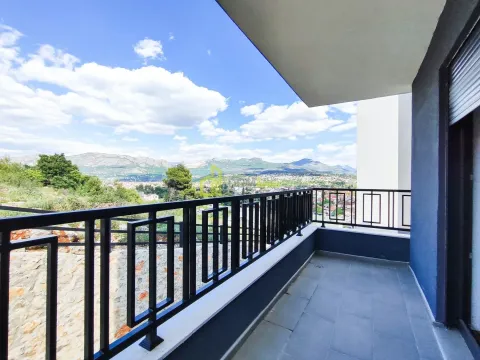 Rent, three bedroom apartment, 74m², Gorica C, Podgorica - image 9