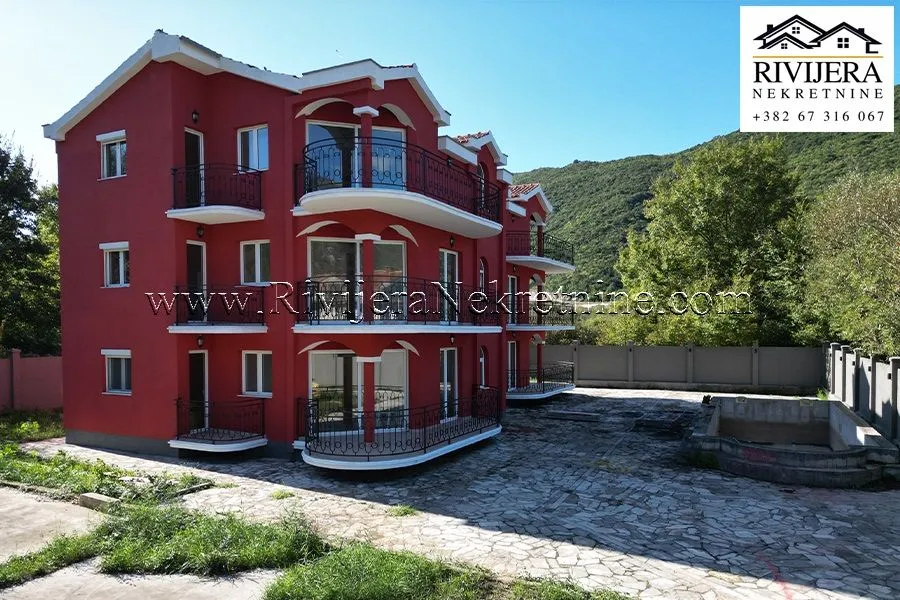 Prodaja, dvosoban stan, 80m², Radanovići, Kotor