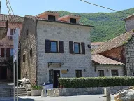 Prodaja, kuća, 150m², Prčanj, Kotor - image 1