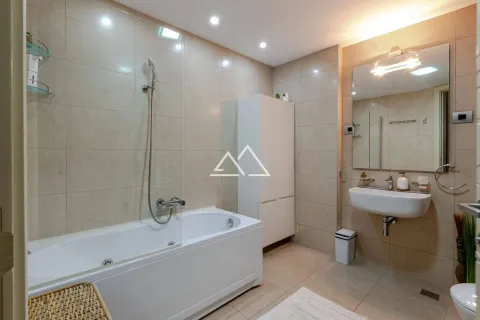 Sale, two bedroom apartment, 94m², Budva, Crna Gora - image 21